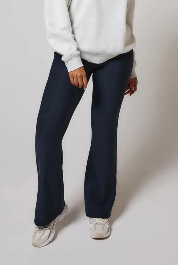 Blanca™ - Winter Flared Legging